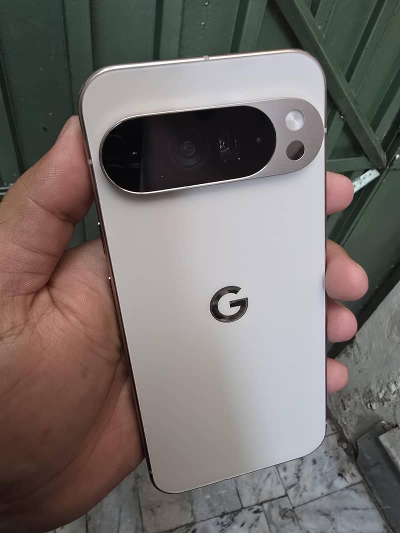 Google Pixel 10 Pro XL 5