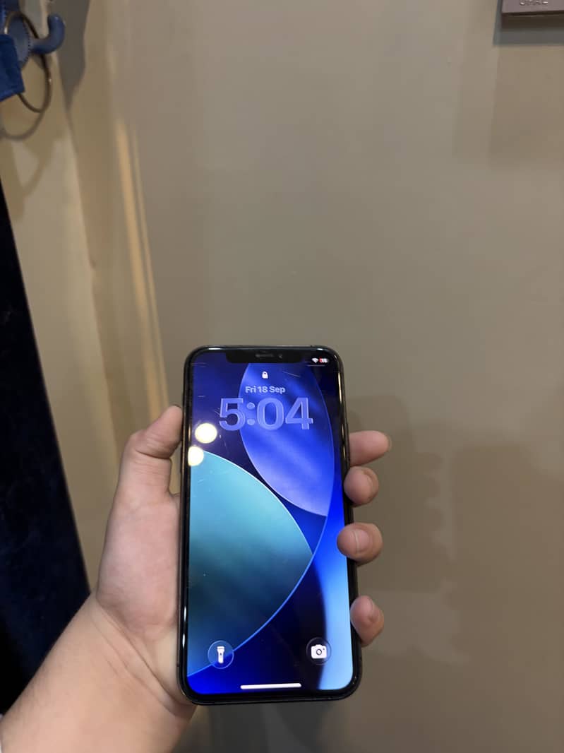 Apple iPhone 11 Pro 3
