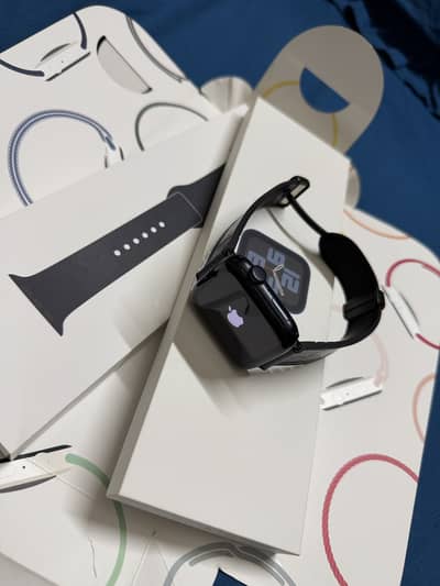 Apple Watch Series Se (2nd Generation) (44MM)