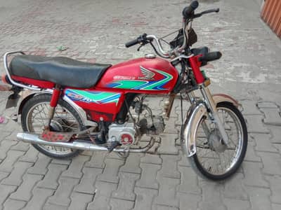 urgent sell . 70000. hazr 03128658917. all ok . koi kam ni hona wala