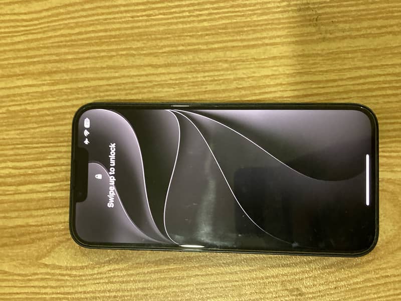 Apple iPhone 13 1