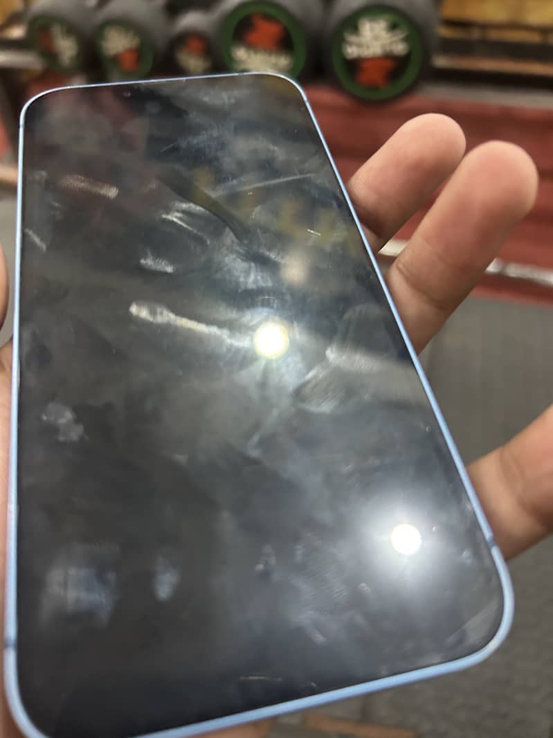 Apple iPhone 13 3