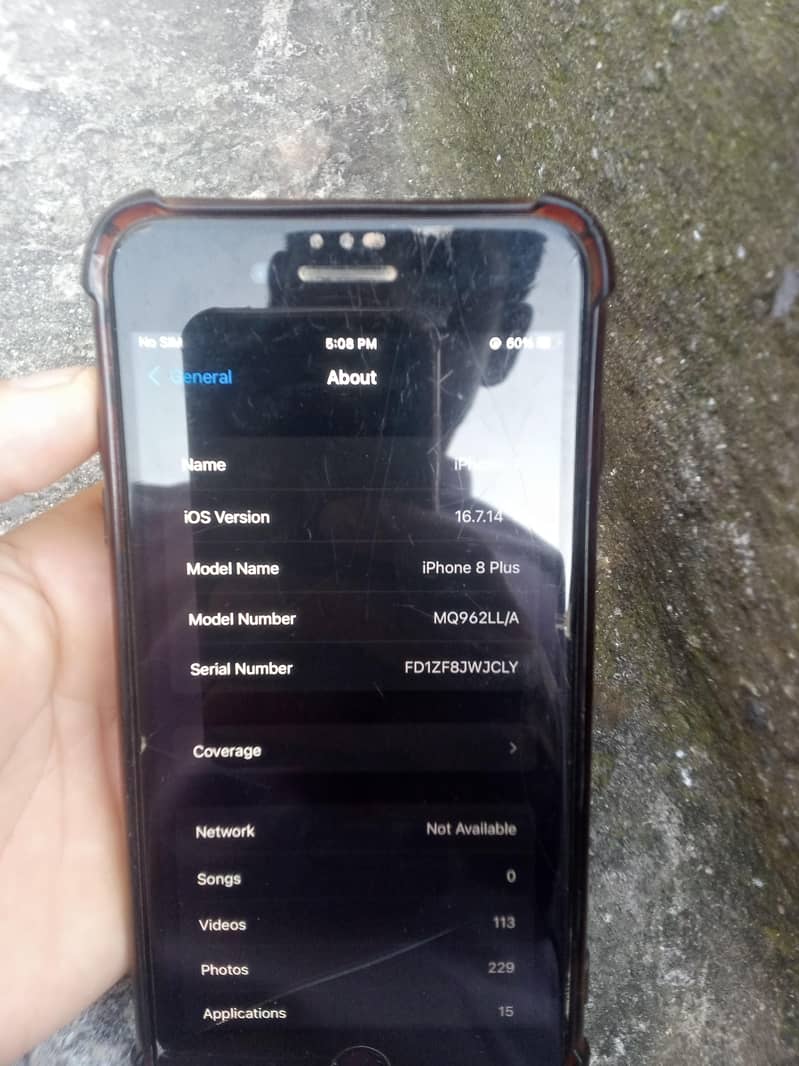Apple iPhone 8 Plus 3