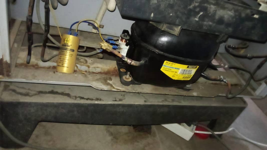 Dawlance Refrigerator 2