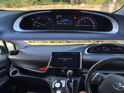 Toyota Sienta 2016