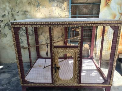 Beautiful Wooden Bird Cage / Parrot Cage for Sale 