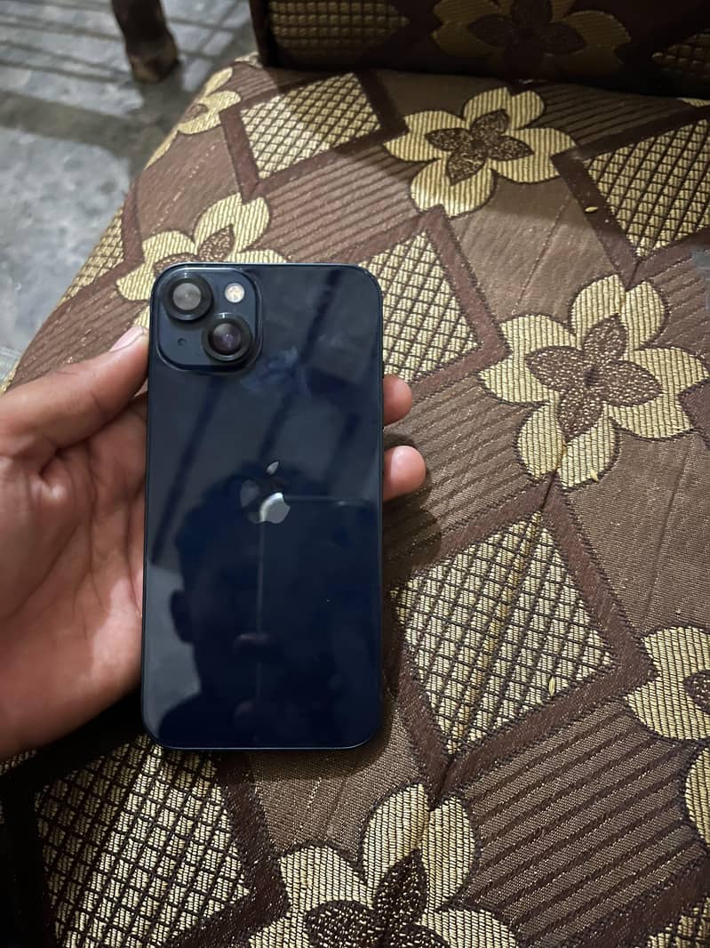 Apple iPhone 13 3