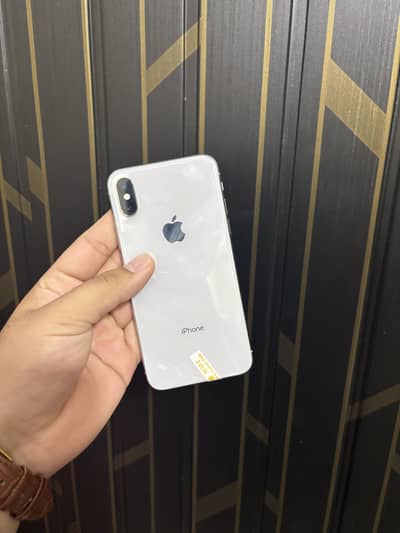 iPhone X