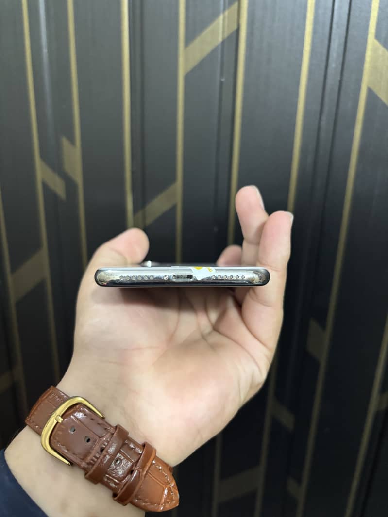 iPhone X 1