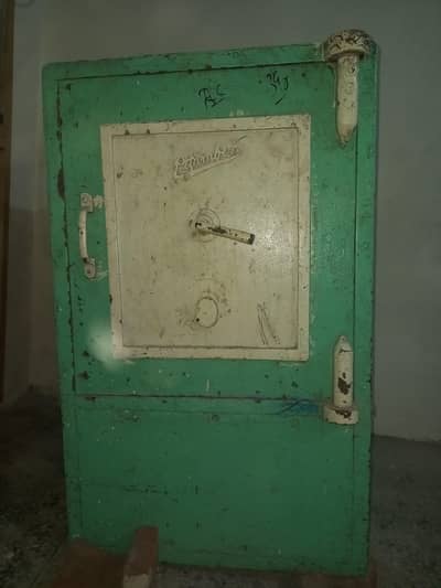 Heavy Duty Safe