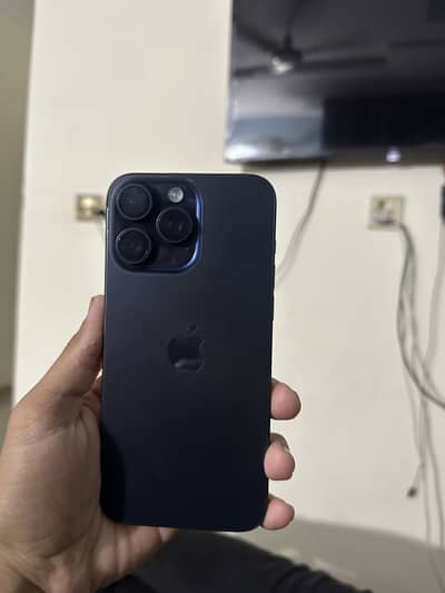 Apple iPhone 15 Pro Max jv