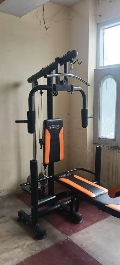 multi Gym station