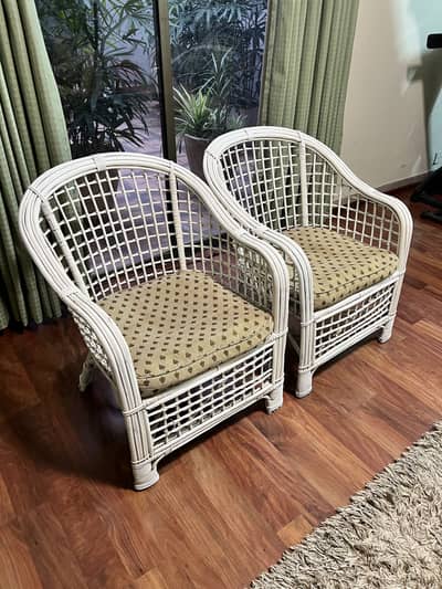 Caine Sofa Set