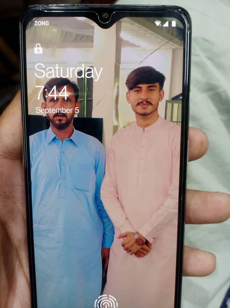One Plus 7T 4