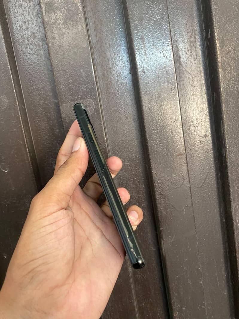 Google Pixel 6a 4