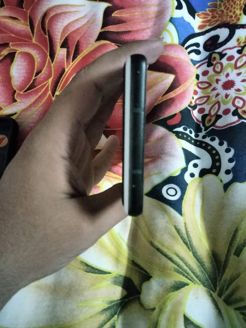 Google Pixel 6a 1
