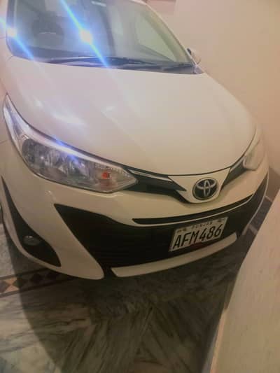 Toyota Yaris 2021 top varient 1300cc cvt ativ