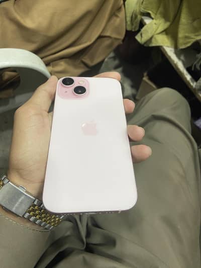 Apple iPhone 15