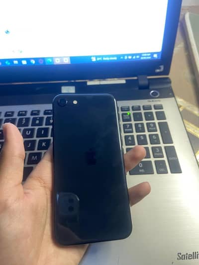 Apple iPhone SE 2020 Official pta Approved