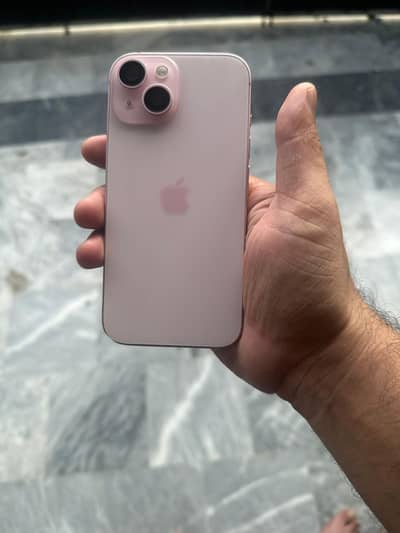 Apple iPhone 15