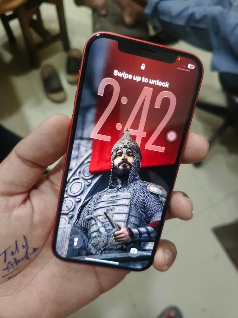 Apple iPhone 12 0