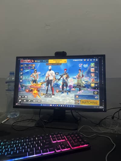 Moniter LCD For Sale