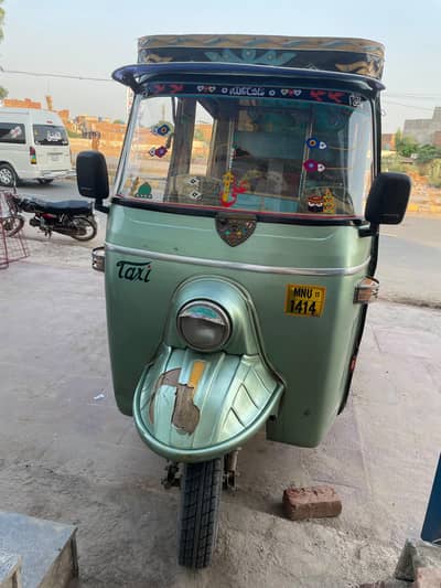 Unique Auto Rickshaw