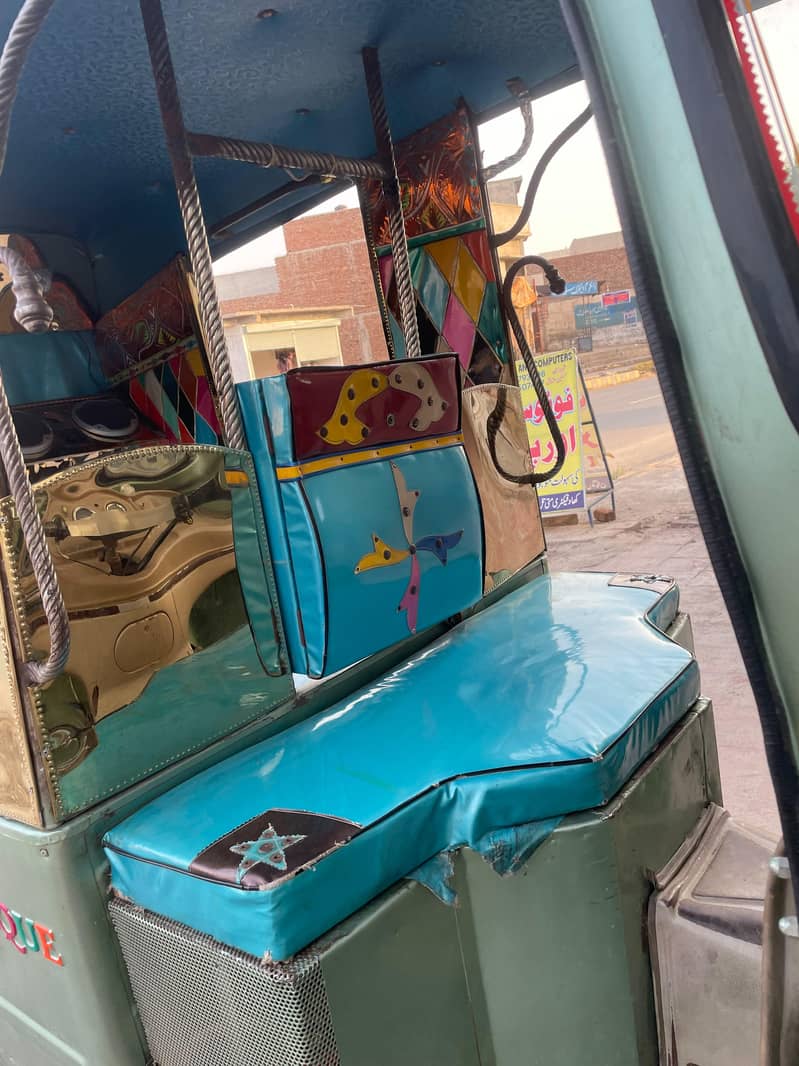 Unique Auto Rickshaw 1