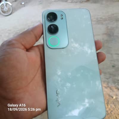 Vivo Y19s