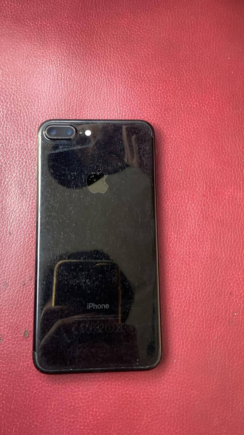 Apple iPhone 7 Plus 3