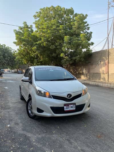 Toyota Vitz 2013