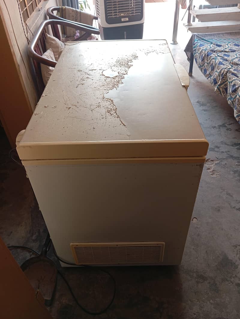 waves deep freezer 2