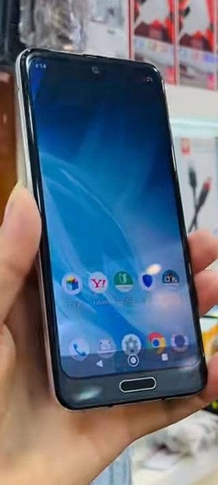 Aquos R2 mobile for gaming dark blue colour