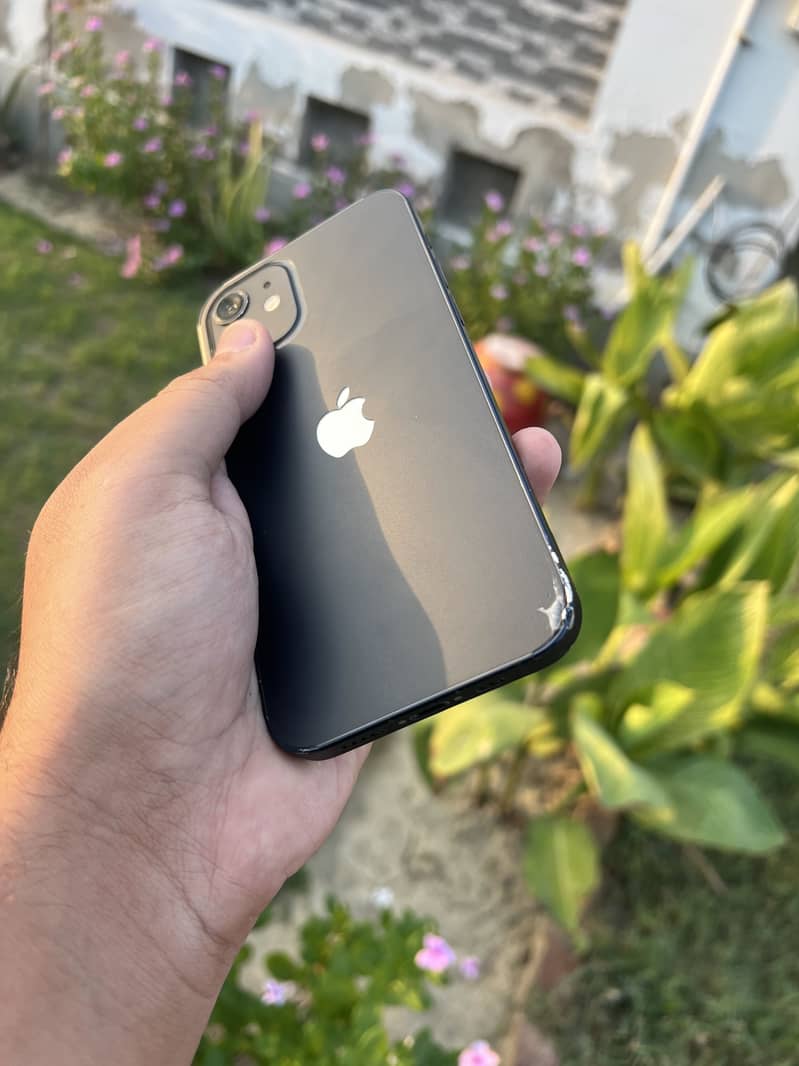 Apple iPhone 12 8