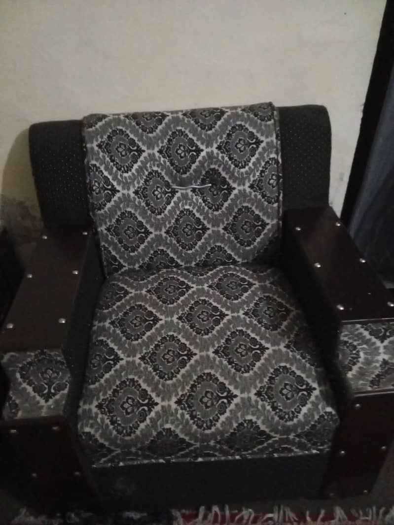5 seater 1