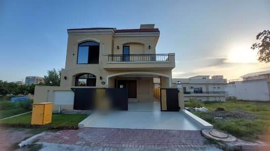 Highly-Desirable House Available In Bahria Enclave - Sector C1 For Sale