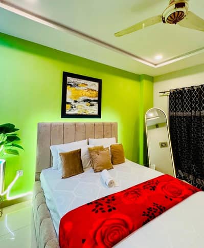 Daily basis weekly basis one bedroom studio fully furnished luxury apartments available for rent Gulberg greens Islamabad & Bahria Town Phase 1, Phase 4 or Phase7 Luxury Apt Available