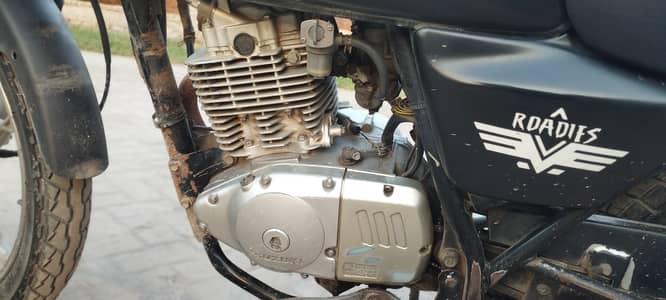 Suzuki GS 150 SE 2021