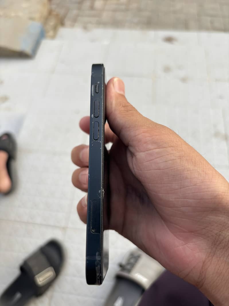 Apple iPhone 13 mini 5