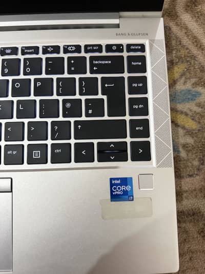 HP 840 g8