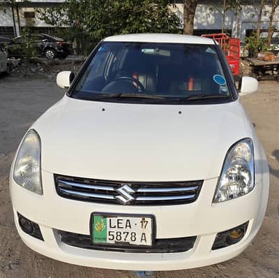 Suzuki Swift DLX 1.3 – 2017 Model