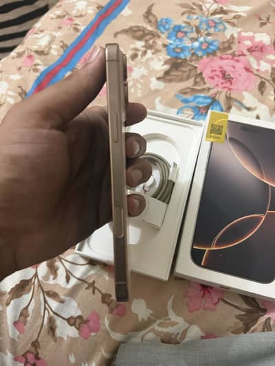 Apple iPhone 16 Pro Max
