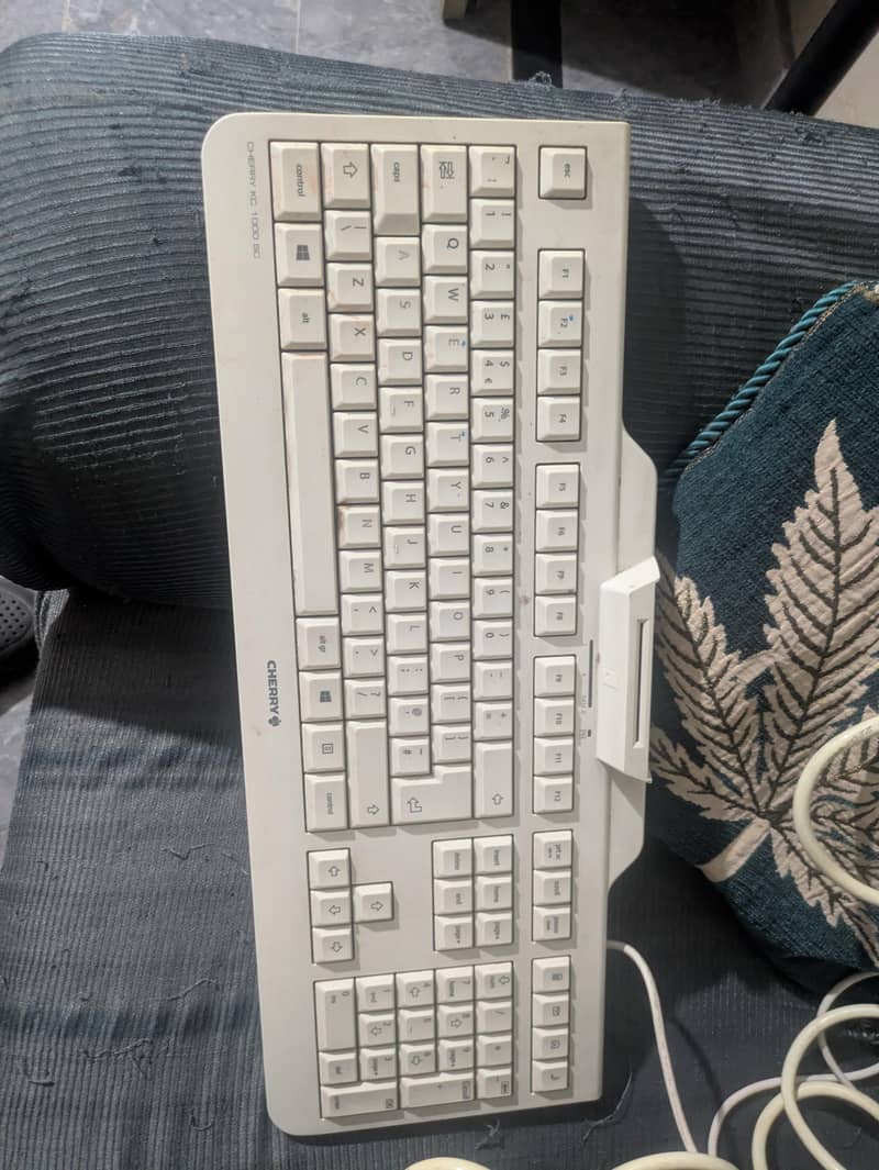 Dell Desktop Computer 3