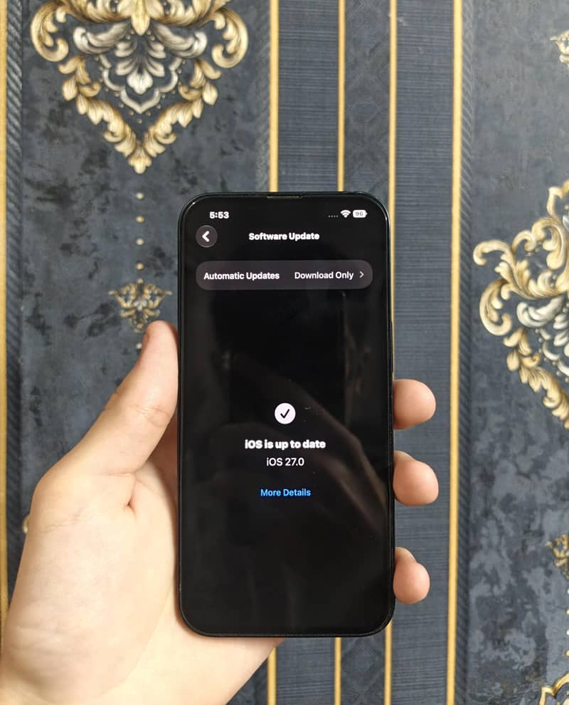 Apple iPhone 13 3