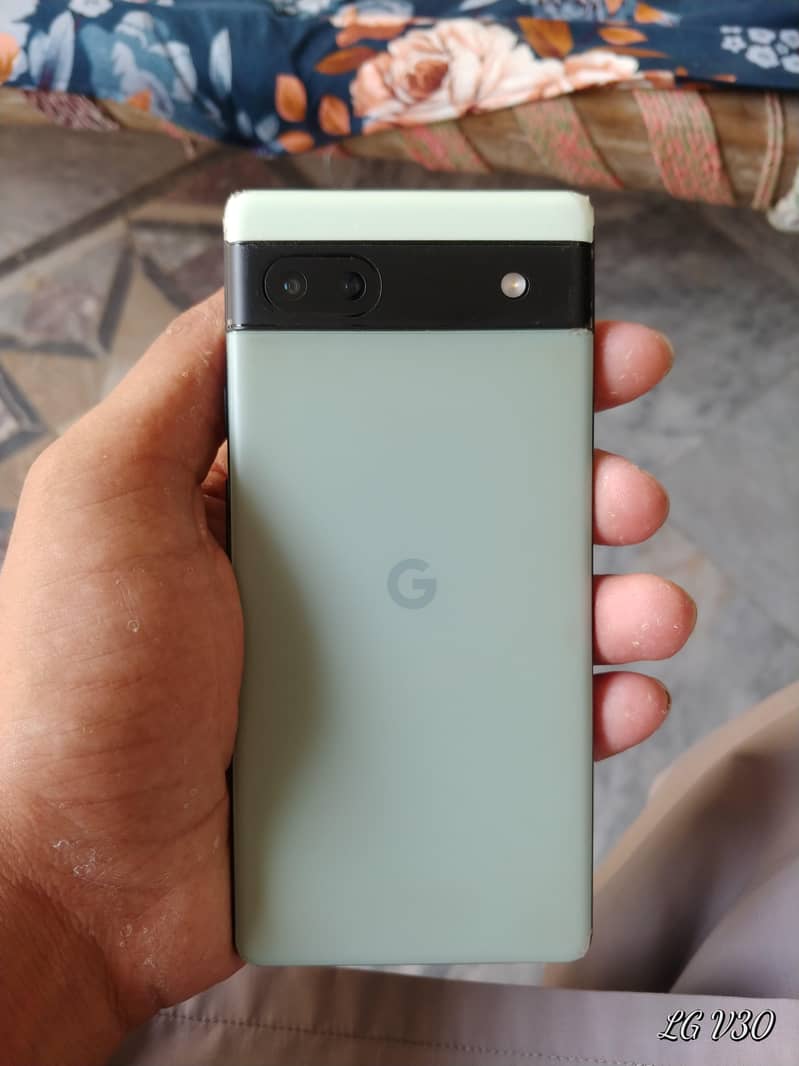 Google Pixel 6a 1