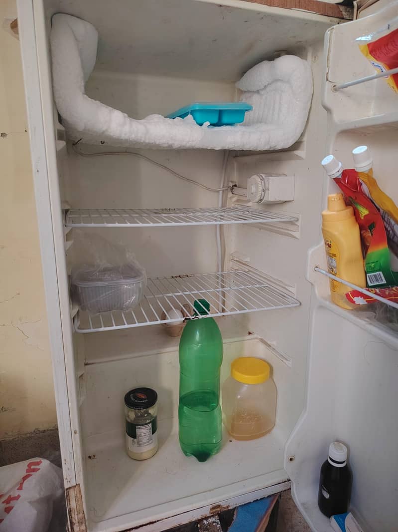 mini refrigerator 2