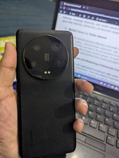 Xiaomi 13 Ultra