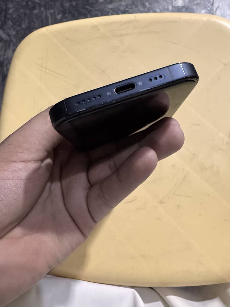 Apple iPhone 15 Pro 5