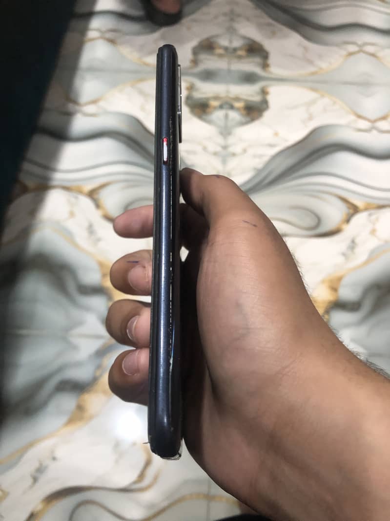 Mobile 3
