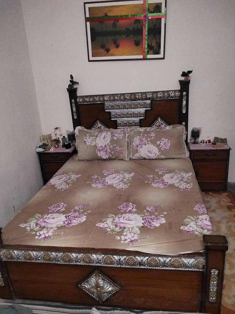 Bedroom set 0